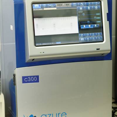 Azure c300 Gel Imaging System